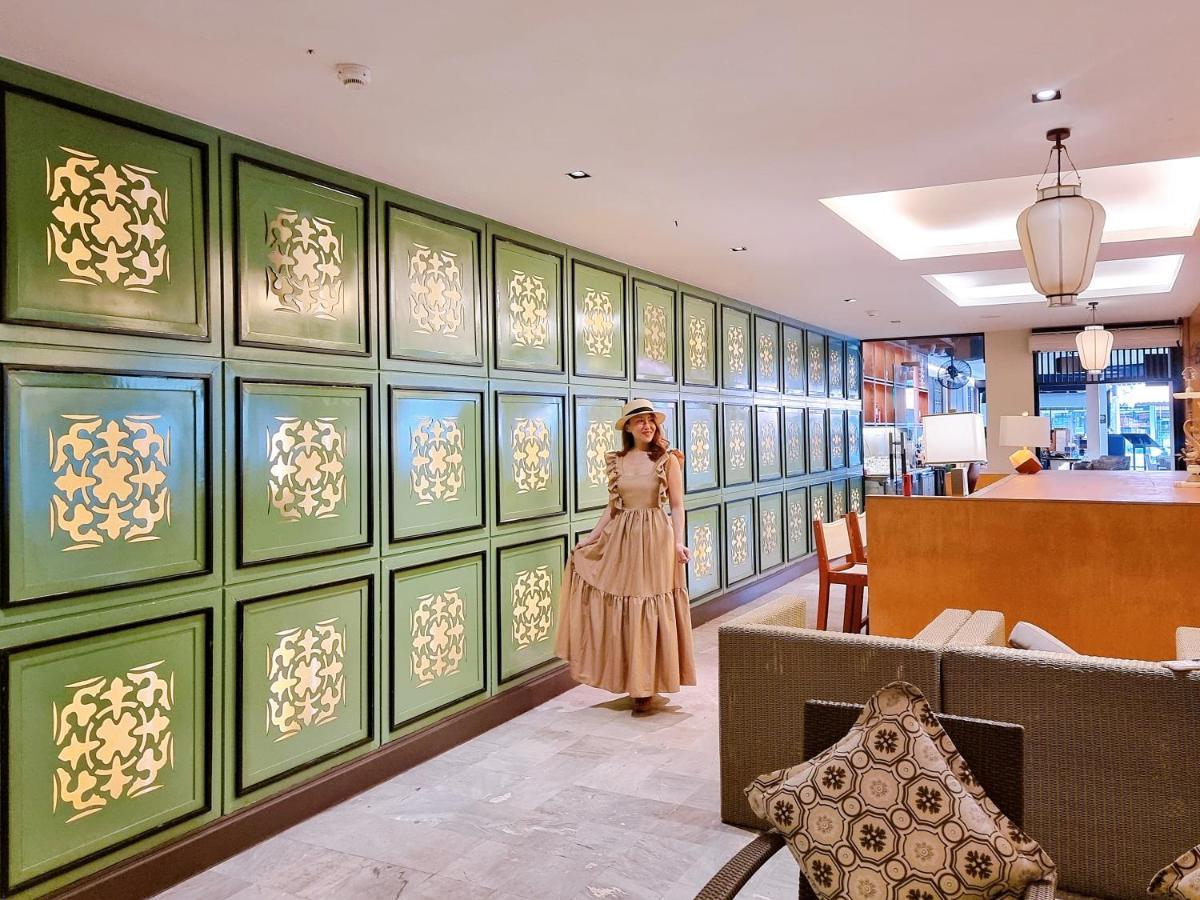 Sawaddi Patong Resort & Spa By Tolani - Sha Extra Plus Екстер'єр фото
