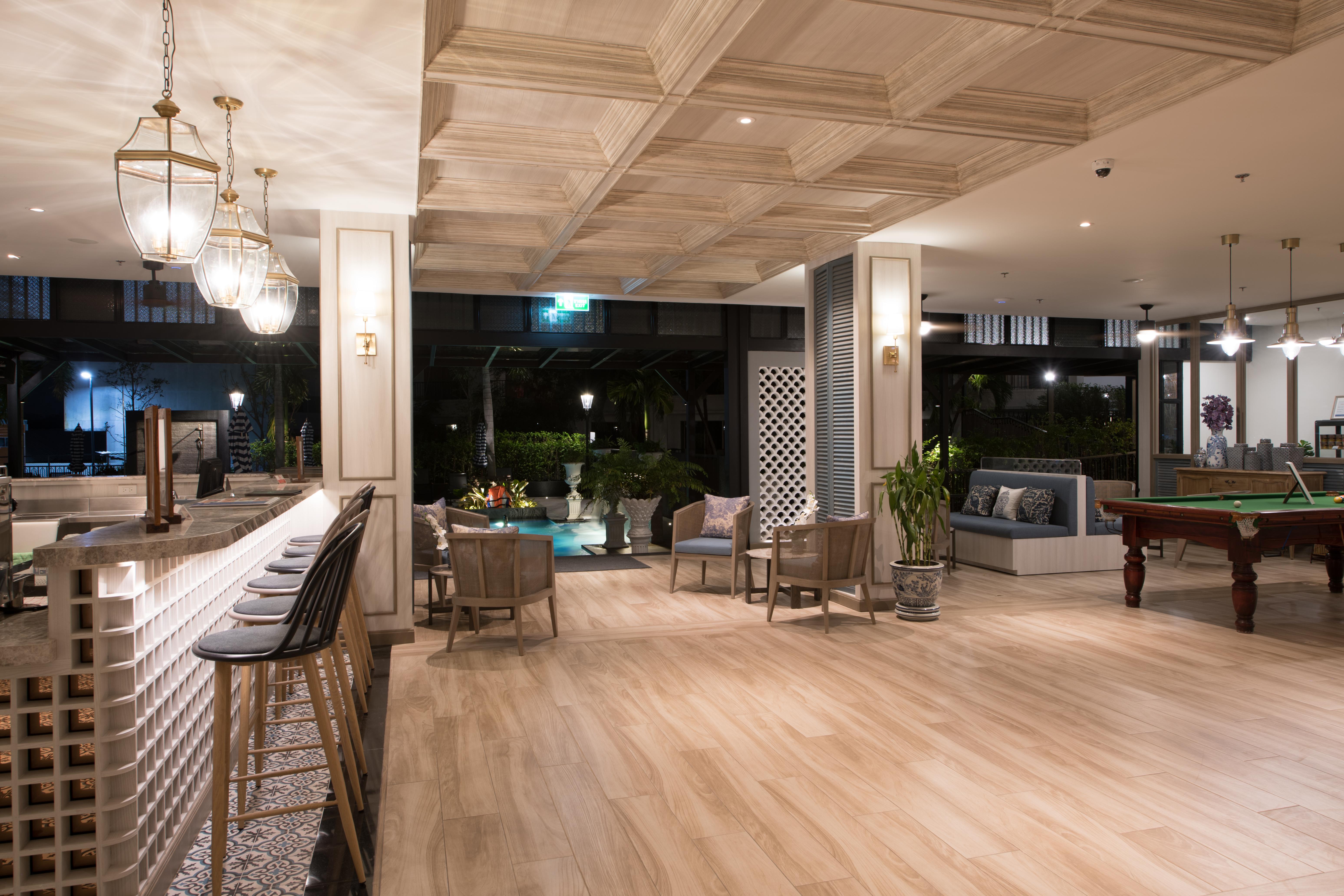 Sawaddi Patong Resort & Spa By Tolani - Sha Extra Plus Екстер'єр фото